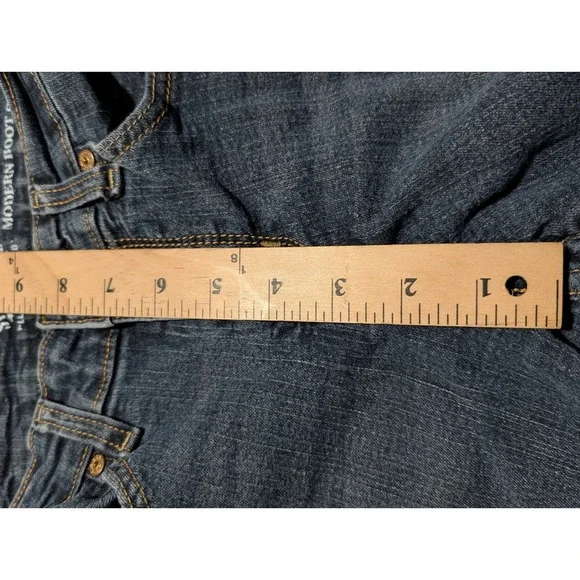 Signature by Levi Strauss Womens Modern Boot Cut Jeans Dark Wash 10L W30 L34 - Picture 2 of 7